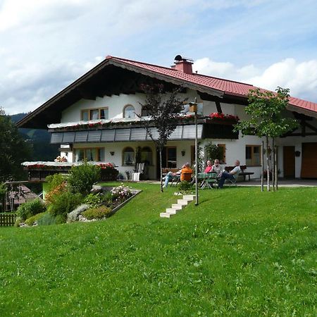 Gaestehaus Schuler Riezlern Eksteriør billede